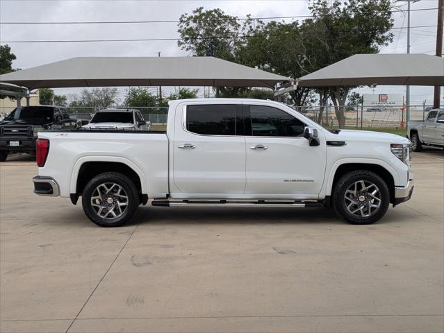 2024 GMC Sierra 1500 4WD Crew Cab Short Box SLT