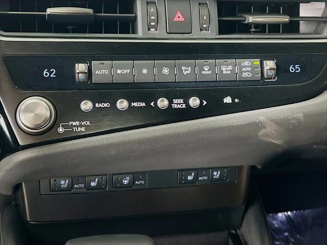 2024 Lexus ES 300h ES 300h