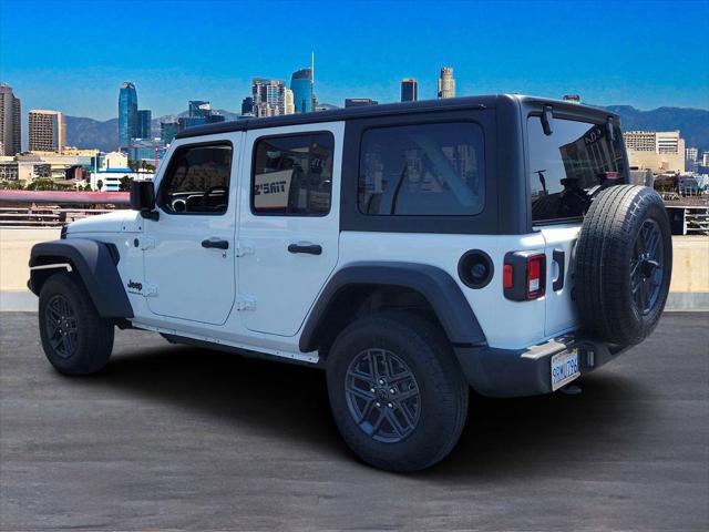 2025 Jeep Wrangler 4-Door Summit 4x4