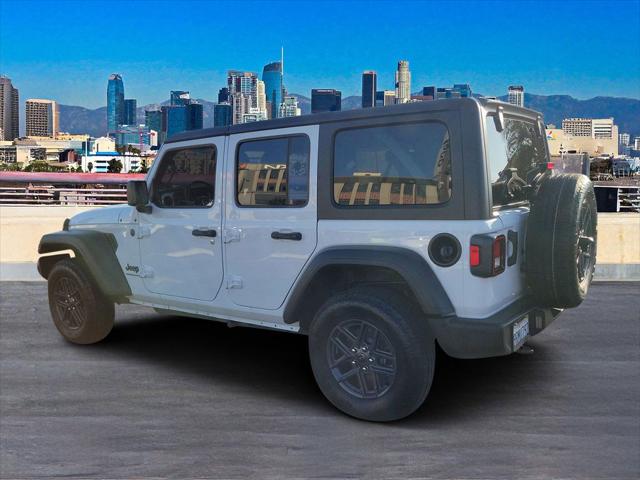 2025 Jeep Wrangler 4-Door Summit 4x4