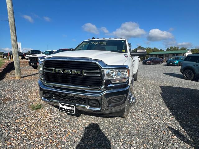2024 RAM 3500 Big Horn Crew Cab 4x4 8 Box 2024 RAM 3500 Big Horn Crew Cab 4x4 8 Box