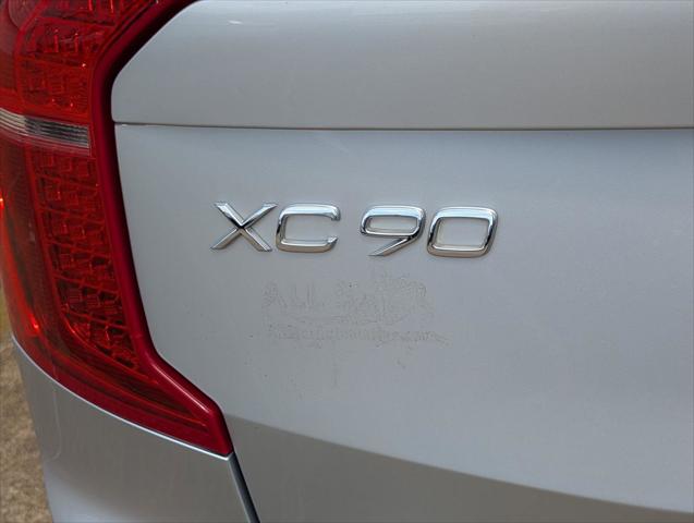 2019 Volvo XC90 T6 Momentum