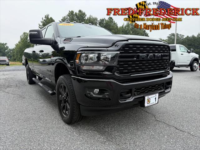 2024 RAM 3500 Big Horn Crew Cab 4x4 8 Box