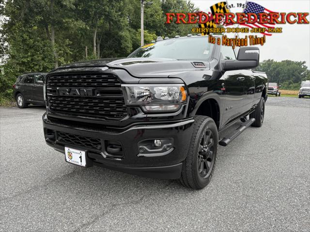 2024 RAM 3500 Big Horn Crew Cab 4x4 8 Box