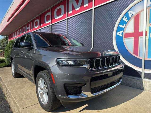 2022 Jeep Grand Cherokee L Laredo 4x4