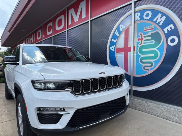 2023 Jeep Grand Cherokee Limited 4x4 2023 Jeep Grand Cherokee Limited 4x4