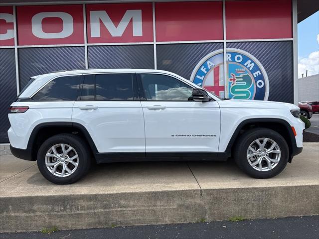 2023 Jeep Grand Cherokee Limited 4x4 2023 Jeep Grand Cherokee Limited 4x4