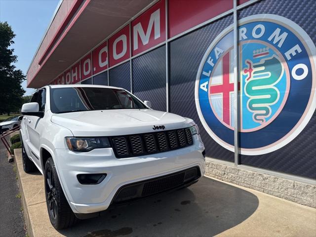 2020 Jeep Grand Cherokee Altitude 4X4 2020 Jeep Grand Cherokee Altitude 4X4