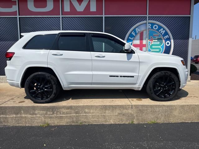 2020 Jeep Grand Cherokee Altitude 4X4 2020 Jeep Grand Cherokee Altitude 4X4
