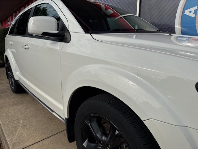 2020 Dodge Journey Crossroad 2020 Dodge Journey Crossroad