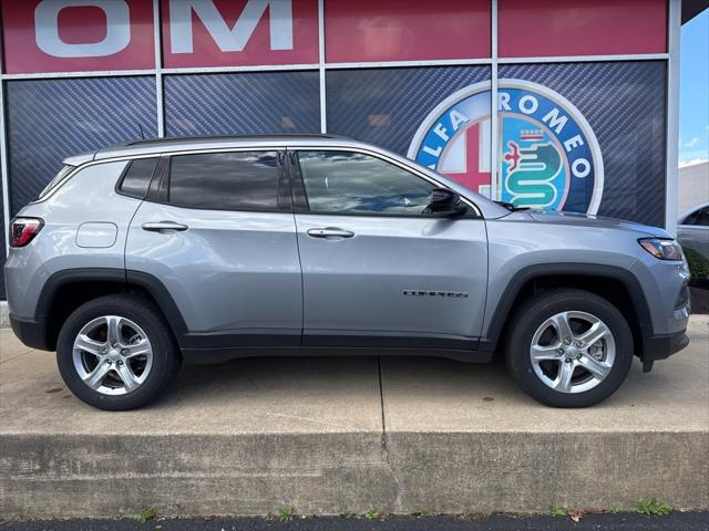 2023 Jeep Compass Latitude 4x4 2023 Jeep Compass Latitude 4x4