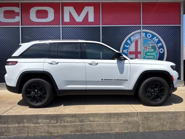 2024 Jeep Grand Cherokee Altitude 4x4 2024 Jeep Grand Cherokee Altitude 4x4