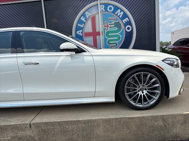 2022 Mercedes-Benz S 580 4MATIC 2022 Mercedes-Benz S 580 4MATIC