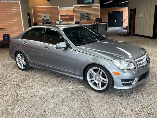 2012 Mercedes-Benz C 300 Luxury 4MATIC