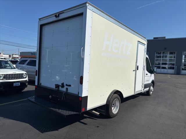 2022 Ford Transit-350 Cutaway Base