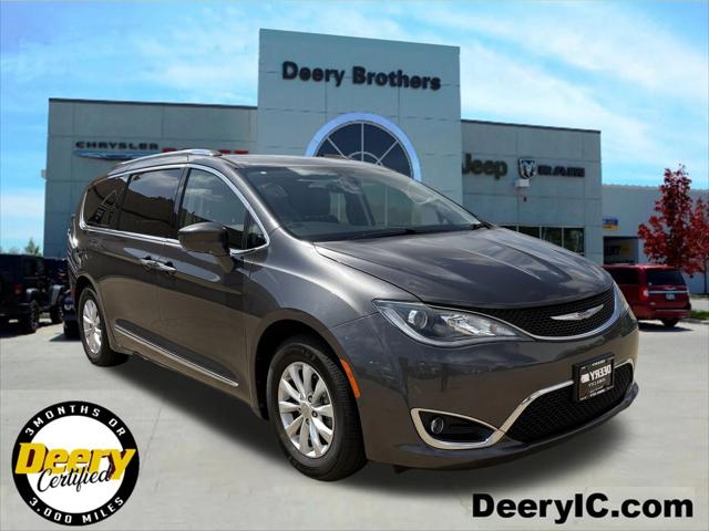2019 Chrysler Pacifica Touring L