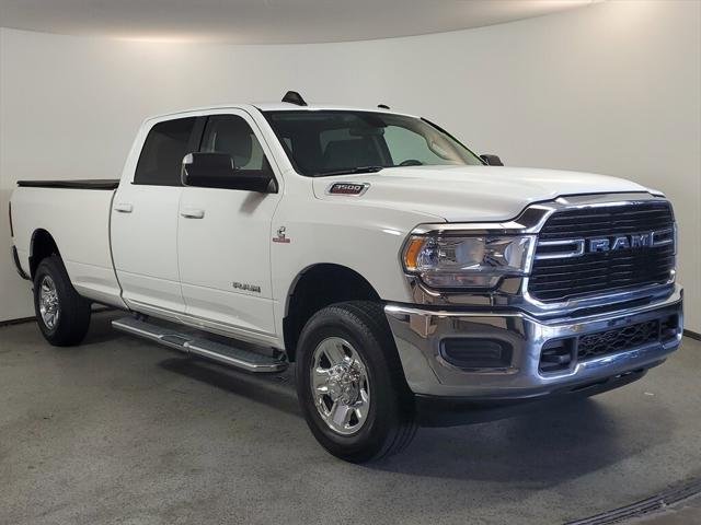 2020 RAM 3500 Big Horn Crew Cab 4x4 8 Box