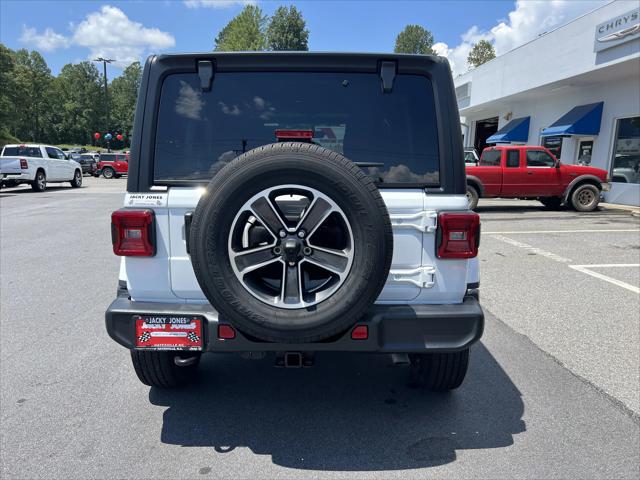 2023 Jeep Wrangler 4-Door Sahara 4x4