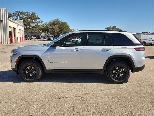 2025 Jeep Grand Cherokee GRAND CHEROKEE ALTITUDE X 4X4