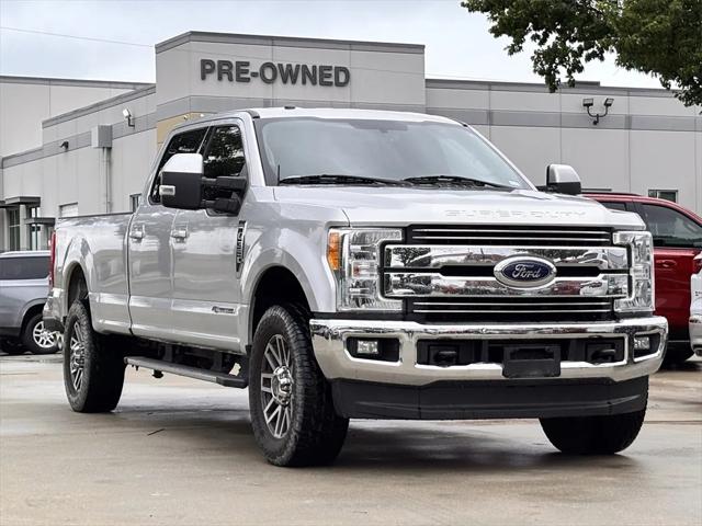 2017 Ford F-350 LARIAT