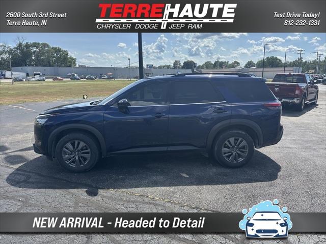 2022 Nissan Pathfinder SV 2WD