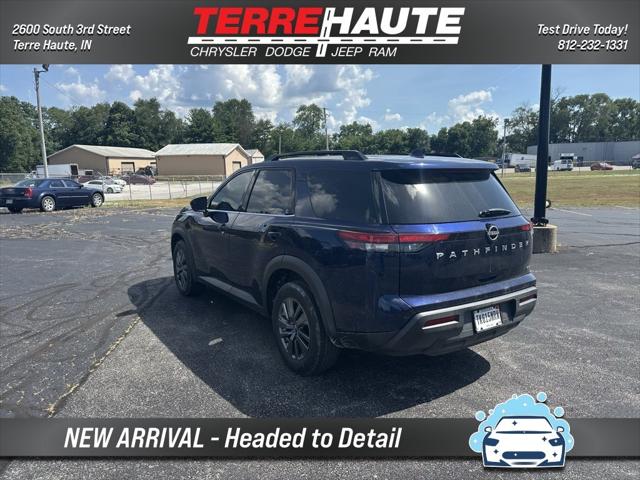 2022 Nissan Pathfinder SV 2WD