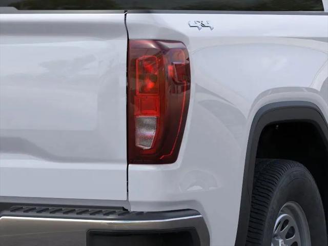 2025 GMC Sierra 1500 4WD Crew Cab Short Box Pro