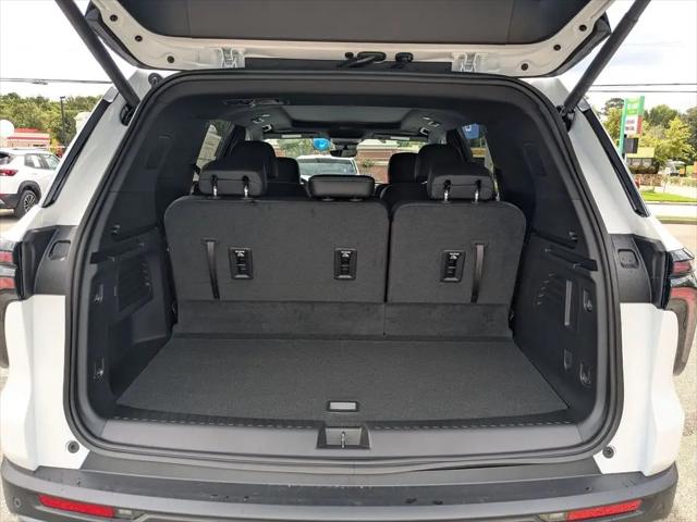 2026 Chevrolet Traverse FWD LT
