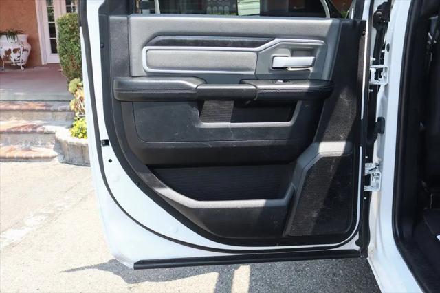 2021 Ram 3500 Big Horn Crew Cab 4x4 8' Box