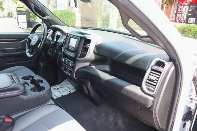 2021 Ram 3500 Big Horn Crew Cab 4x4 8' Box