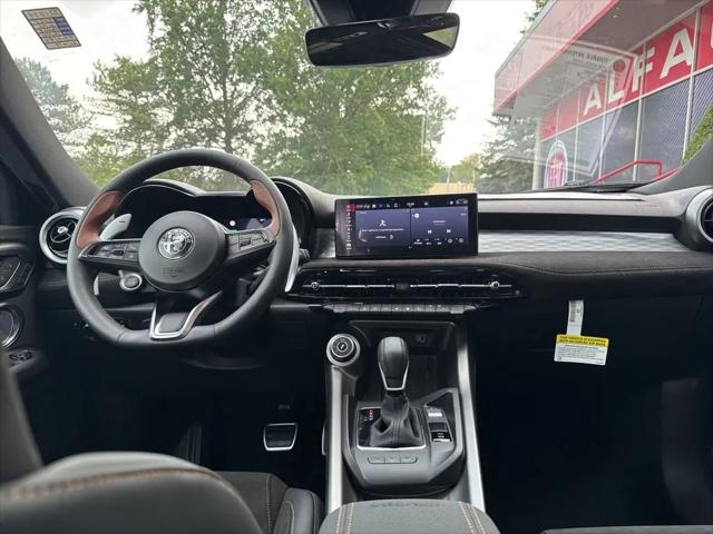 2025 Alfa Romeo Tonale Hybrid EAWD