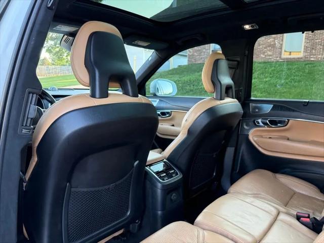 2021 Volvo XC90 Recharge T8 Inscription 7 Passenger