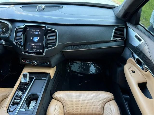 2021 Volvo XC90 Recharge T8 Inscription 7 Passenger