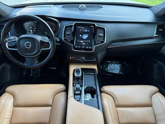 2021 Volvo XC90 Recharge T8 Inscription 7 Passenger