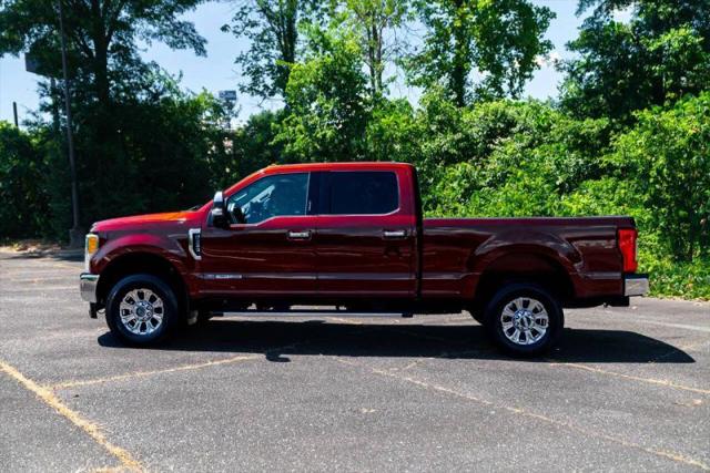 2017 Ford F-350 LARIAT