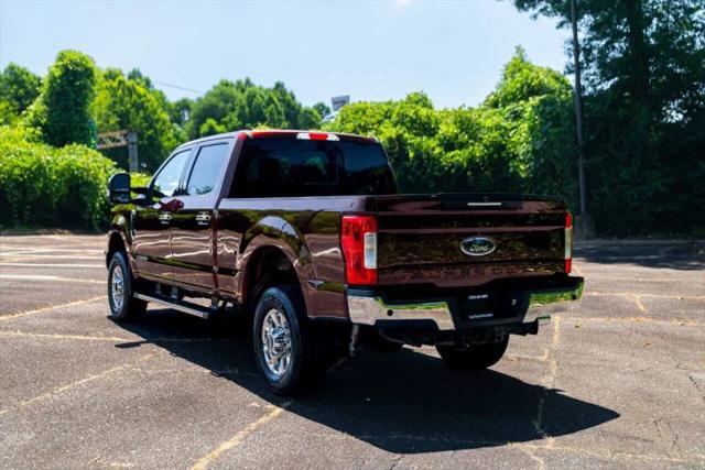 2017 Ford F-350 LARIAT