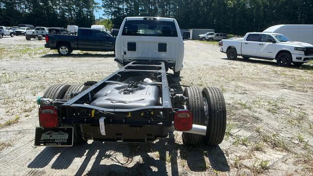 2025 Ram 5500 Tradesman/Big Horn