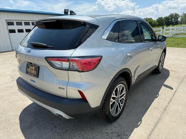2022 Ford Escape SEL Hybrid