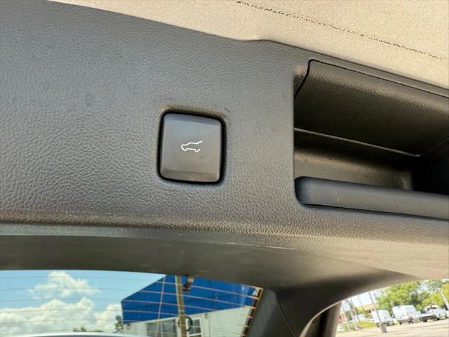 2022 Ford Escape SEL Hybrid
