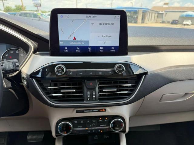 2022 Ford Escape SEL Hybrid