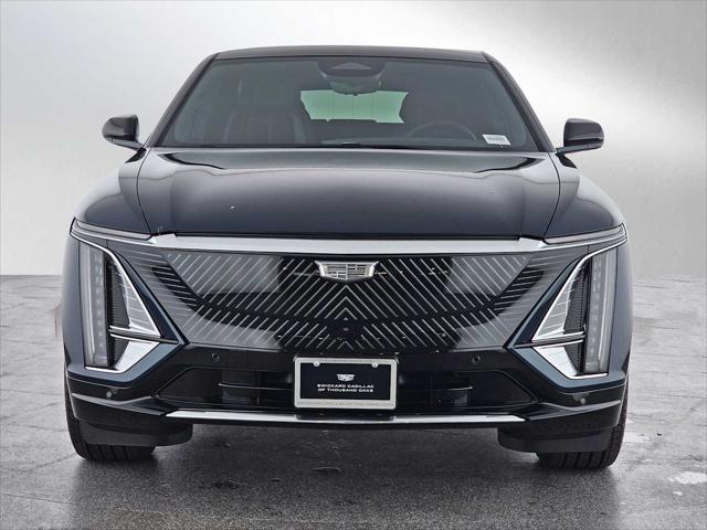2025 Cadillac iQ Luxury w/1SE