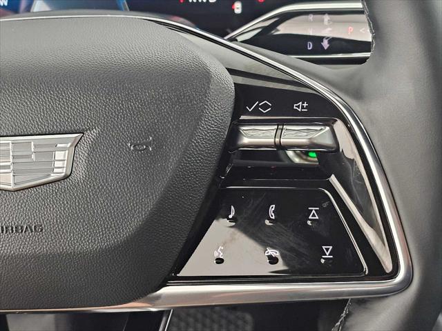 2025 Cadillac iQ Luxury w/1SE