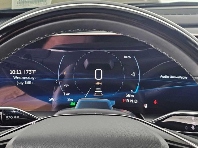 2025 Cadillac iQ Luxury w/1SE