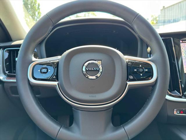 2026 Volvo V60 Cross Country Plus, B5 AWD Gas (mild hybrid)