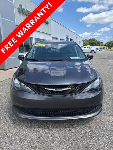 2023 Chrysler Voyager LX 2023 Chrysler Voyager LX