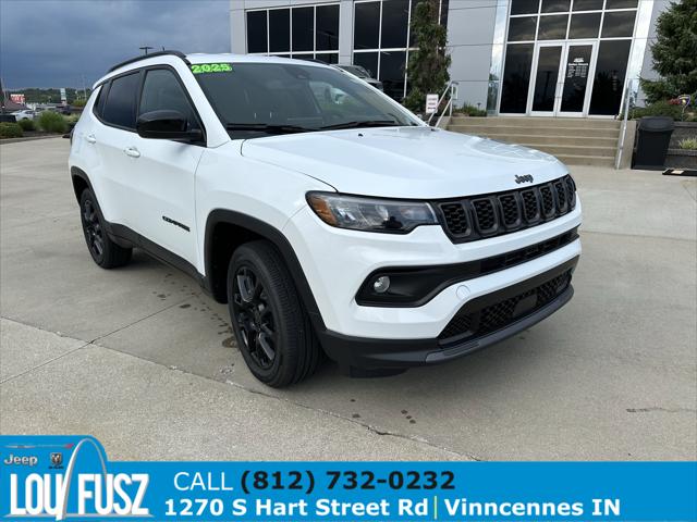 2025 Jeep Compass COMPASS LATITUDE 4X4