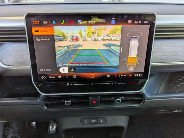 2025 Volkswagen ID. Buzz Pro S