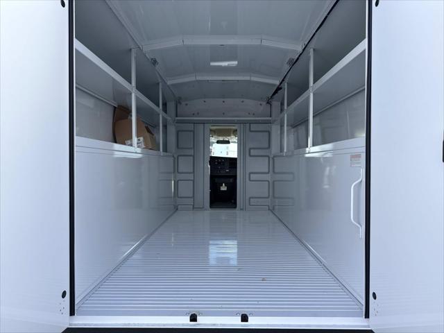 2025 Chevrolet Express Cutaway Work Van