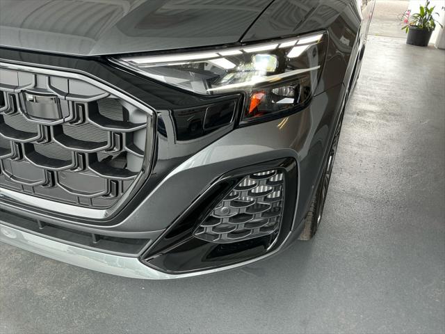 2025 Audi Q8 Premium Plus 55 TFSI quattro