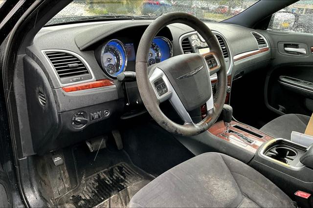 2012 Chrysler 300 Unknown